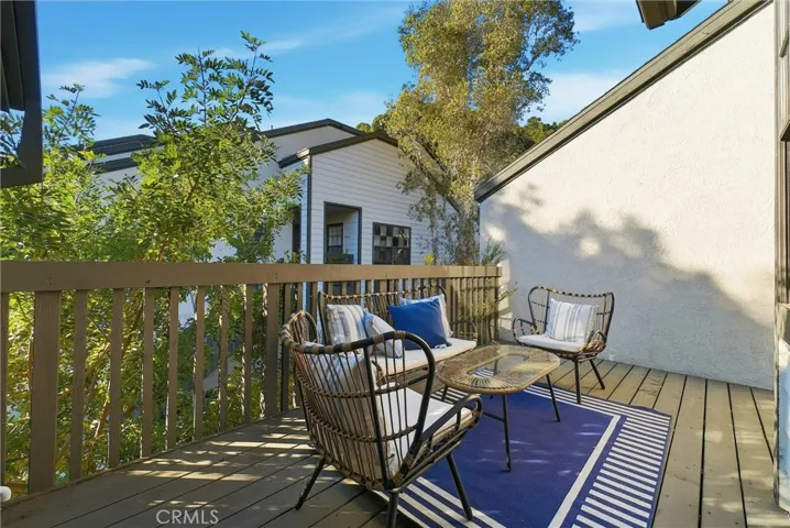 2516 W Macarthur J, Santa Ana, California 92704