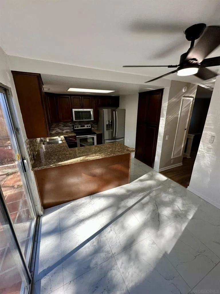 Kitchen Kitchen