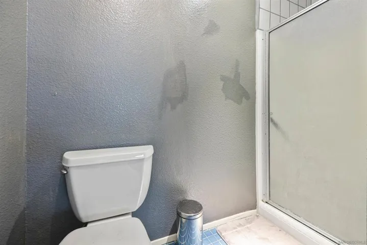 Master Suite #1 Bathroom has been freshly painted, new images to come
