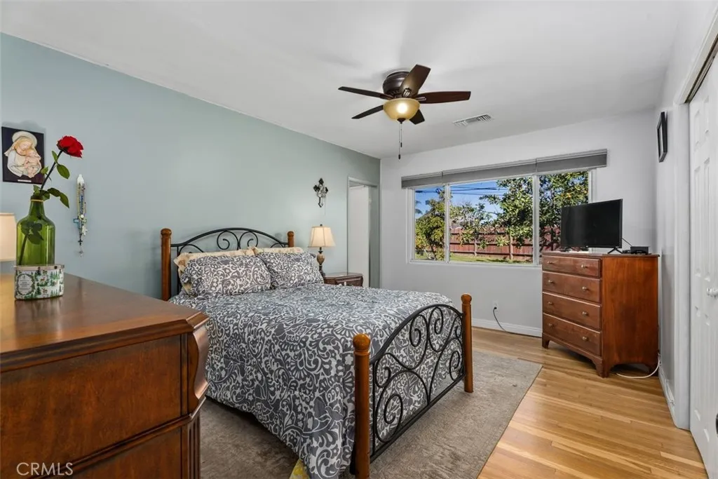 314 S Velva, Anaheim, California 92804 home-pic-4