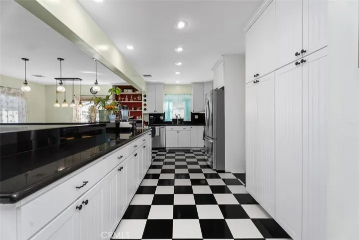 314 S Velva, Anaheim, California 92804