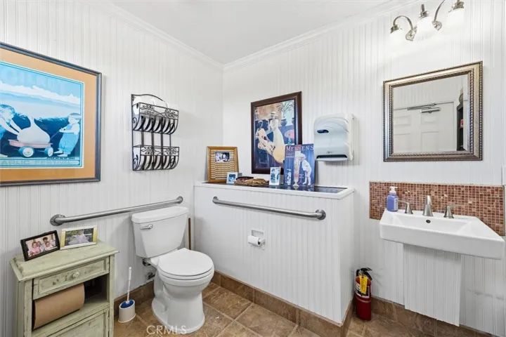 Tasting Room Bathroom
