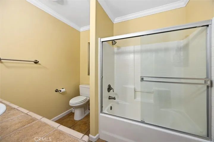 Downstairs guest bathroom