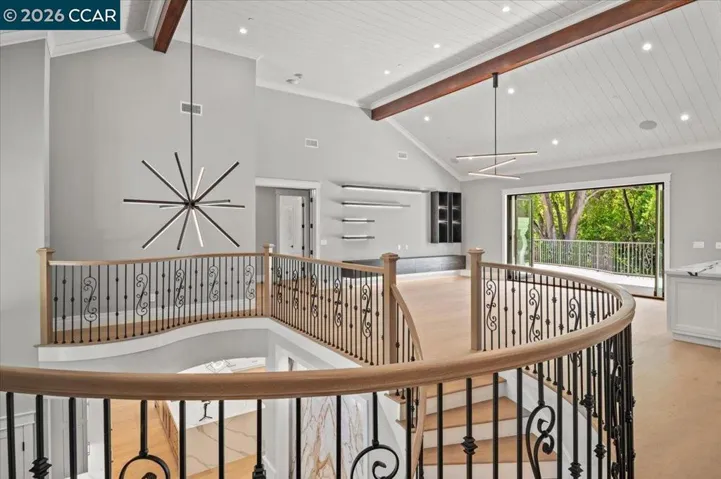 2nd Floor Family Room