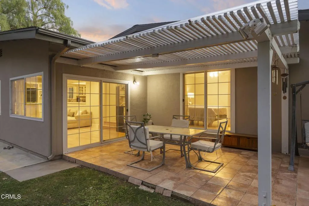 1675 Calle Artigas, Thousand Oaks, California 91360 home-pic-26