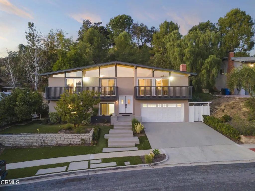 1675 Calle Artigas, Thousand Oaks, California 91360 home-pic-2