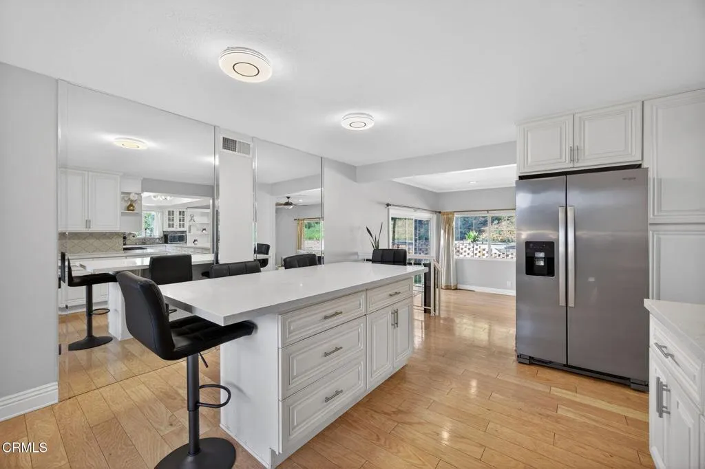 1675 Calle Artigas, Thousand Oaks, California 91360 home-pic-20
