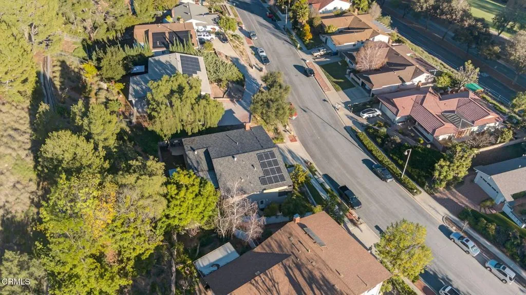 1675 Calle Artigas, Thousand Oaks, California 91360 home-pic-49
