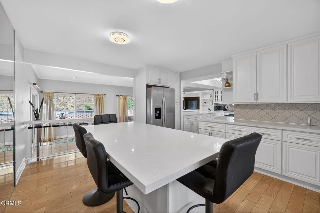 1675 Calle Artigas, Thousand Oaks, California 91360 home-pic-21
