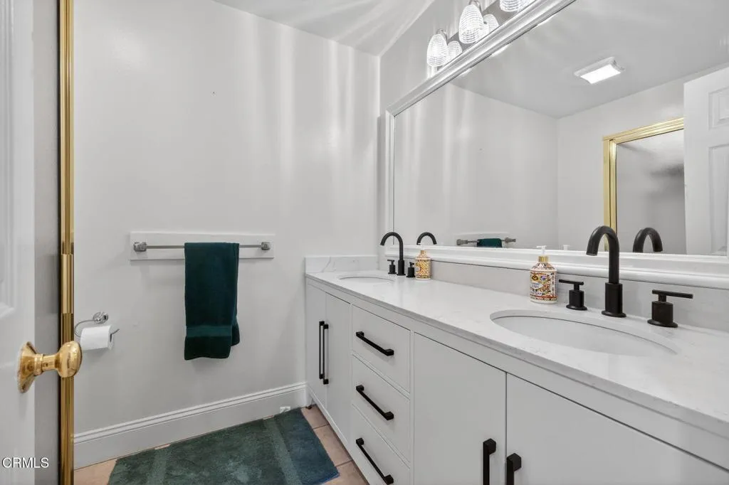 1675 Calle Artigas, Thousand Oaks, California 91360 home-pic-42