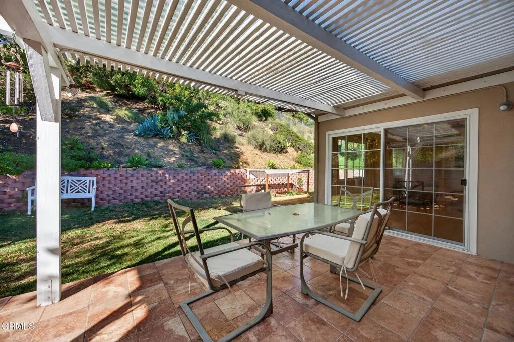 1675 Calle Artigas, Thousand Oaks, California 91360 home-pic-46