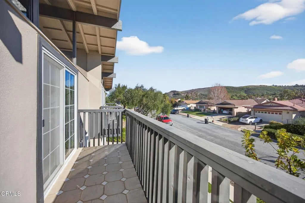 1675 Calle Artigas, Thousand Oaks, California 91360 home-pic-38