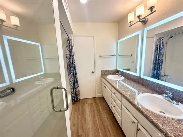 Double Sink