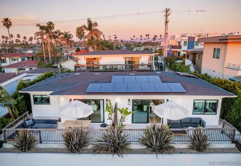 1842 46 S. Pacific Street, Oceanside, California 92054 home-pic-2