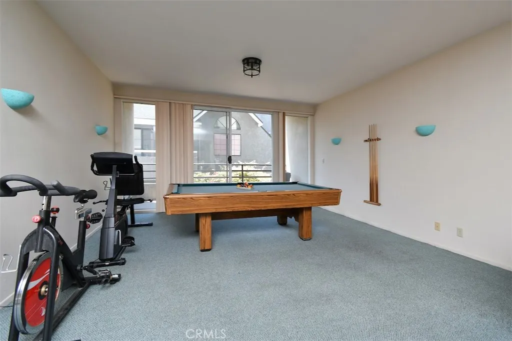 4230 Colfax Avenue 201, Studio City, California 91604 home-pic-23