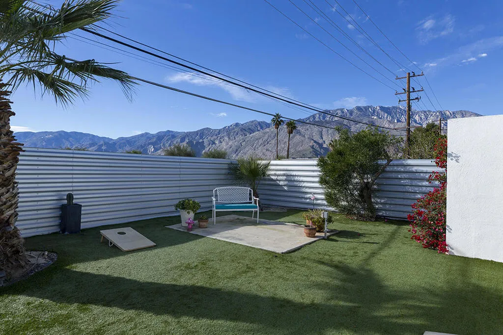 2899 E San Juan Road, Palm Springs, California 92262 home-pic-21