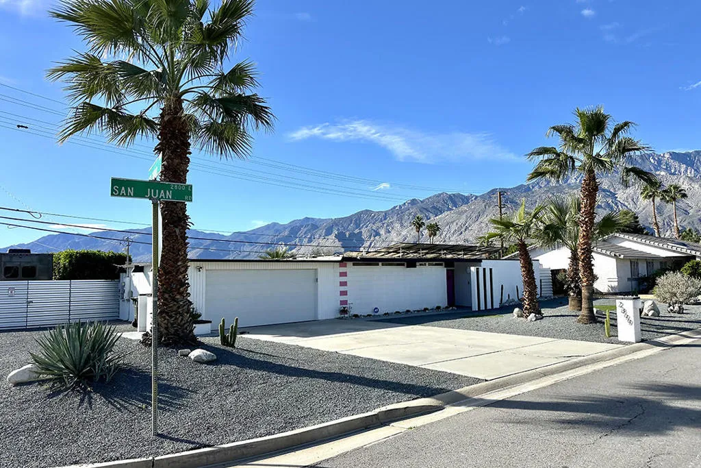 2899 E San Juan Road, Palm Springs, California 92262 home-pic-1