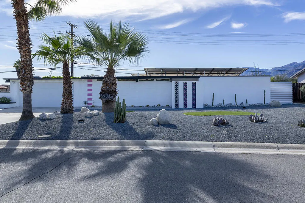 2899 E San Juan Road, Palm Springs, California 92262 home-pic-2