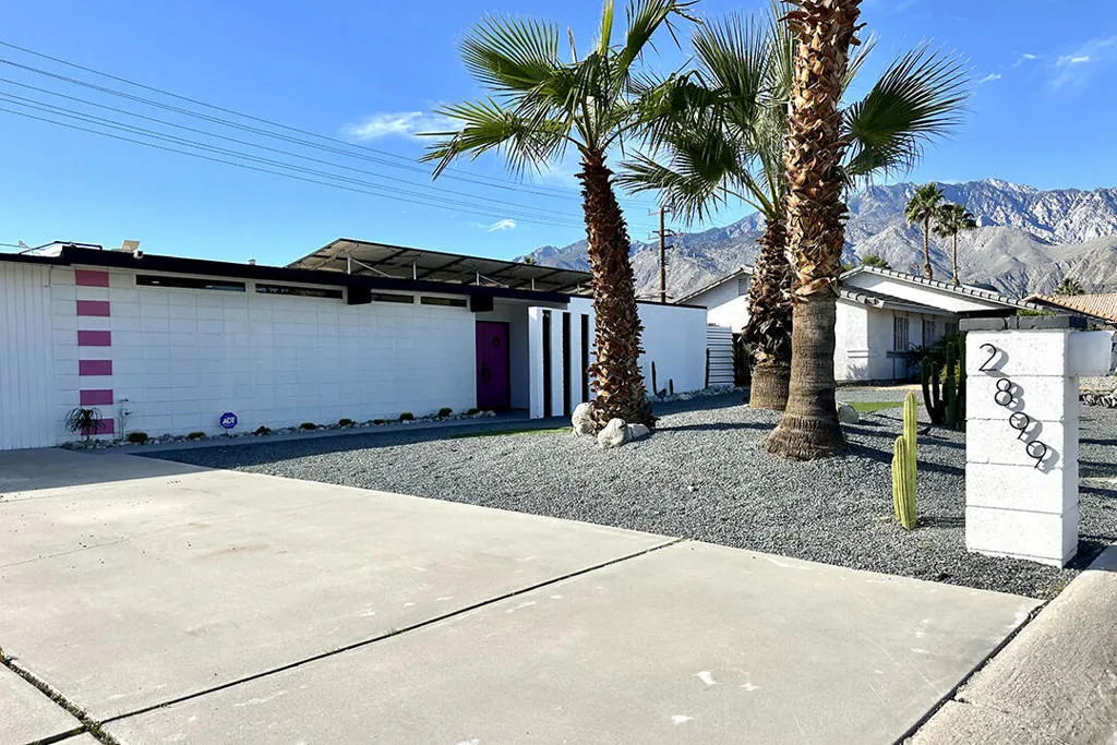 2899 E San Juan Road, Palm Springs, California 92262 home-pic-3