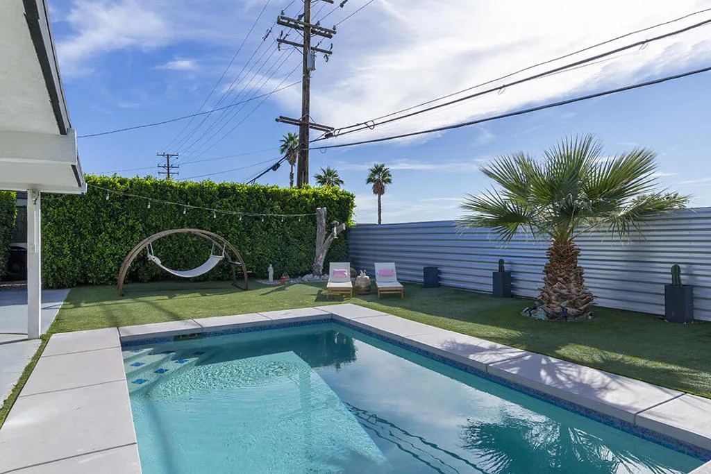 2899 E San Juan Road, Palm Springs, California 92262 home-pic-16
