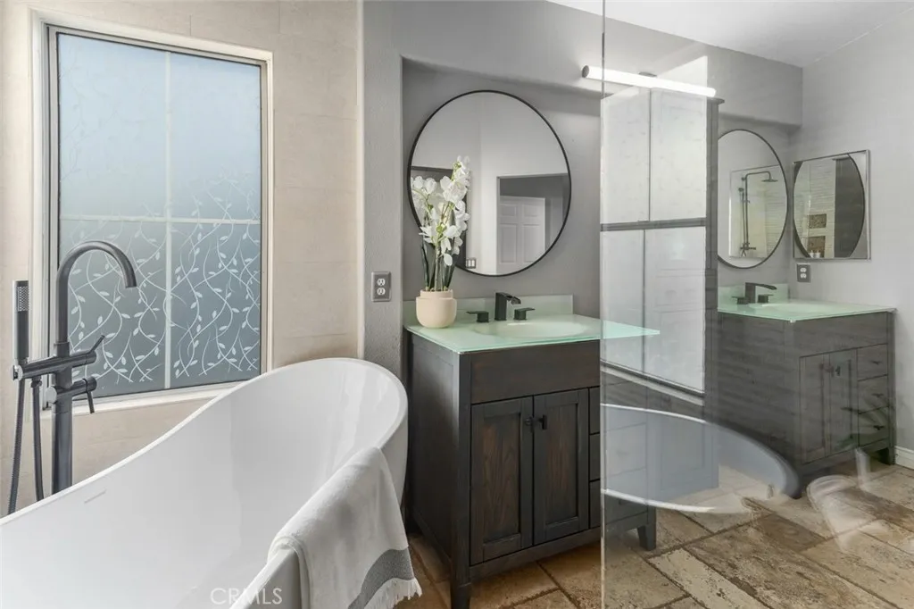 1 Bearberry, Aliso Viejo, California 92656 home-pic-32