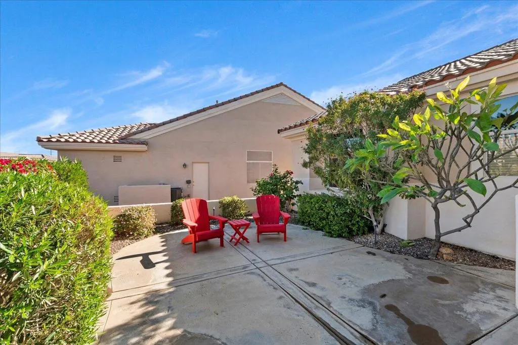 37215 Turnberry Isle Drive, Palm Desert, California 92211 home-pic-4