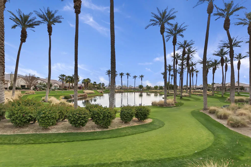 37215 Turnberry Isle Drive, Palm Desert, California 92211 home-pic-44