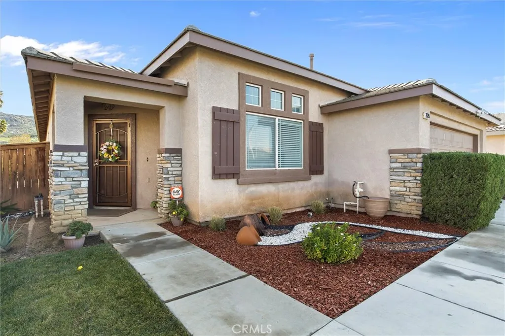 26395 Old Anvil Lane, Moreno Valley, California 92555 home-pic-6