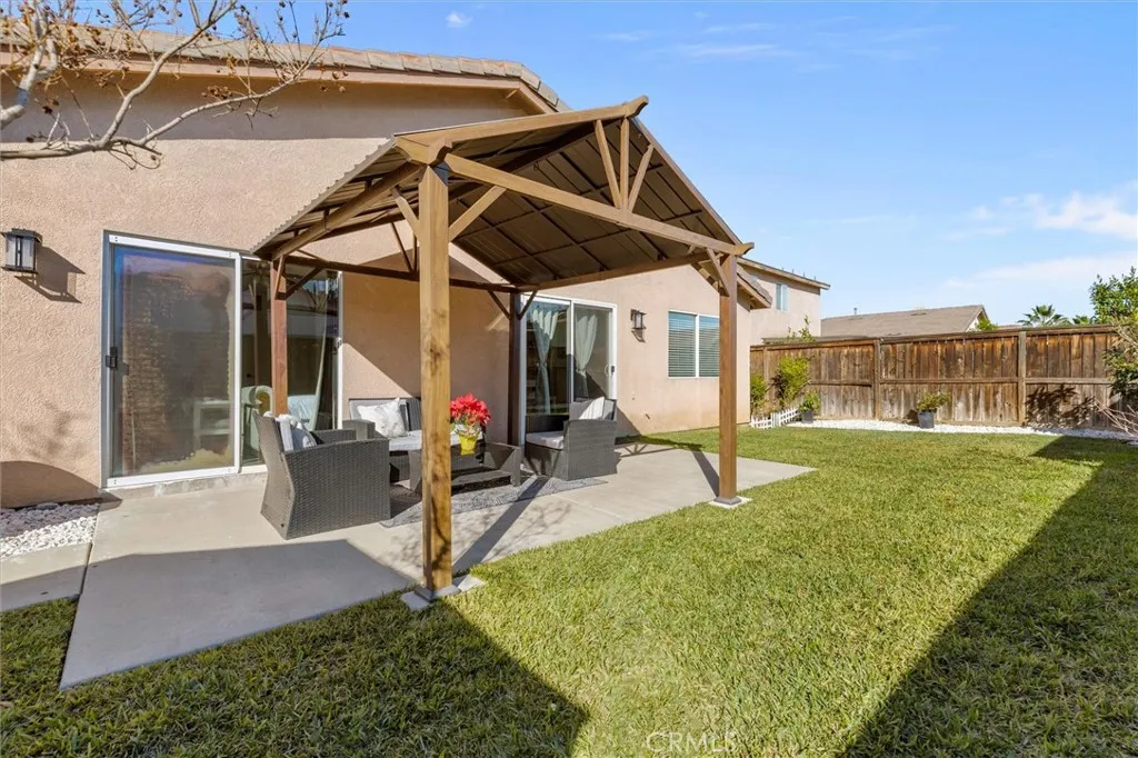 26395 Old Anvil Lane, Moreno Valley, California 92555 home-pic-36
