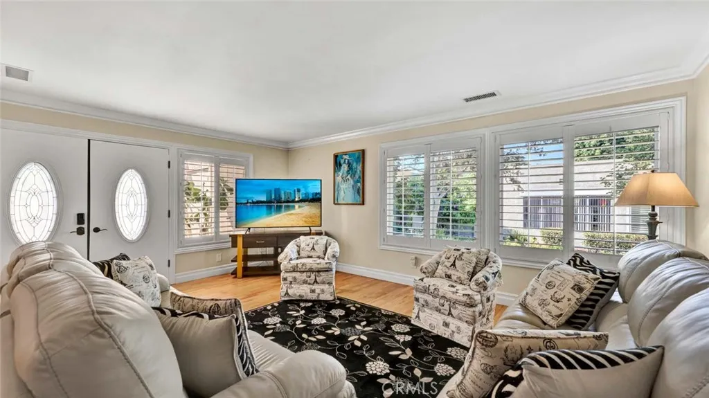 3003 Via Buena A, Laguna Woods, California 92637 home-pic-6