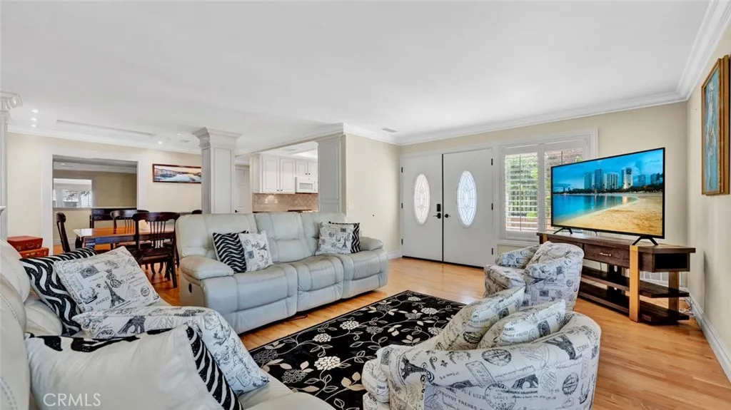 3003 Via Buena A, Laguna Woods, California 92637 home-pic-1