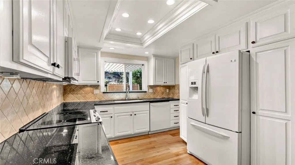 3003 Via Buena A, Laguna Woods, California 92637 home-pic-9