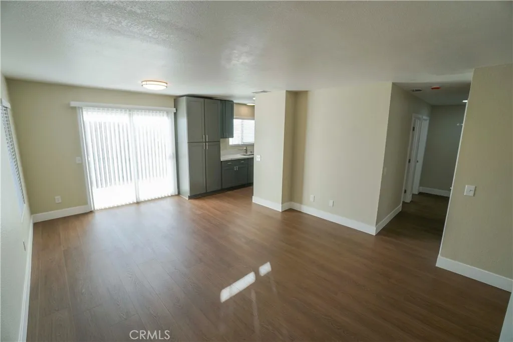 17735 Carson Circle, Adelanto, California 92301 home-pic-4