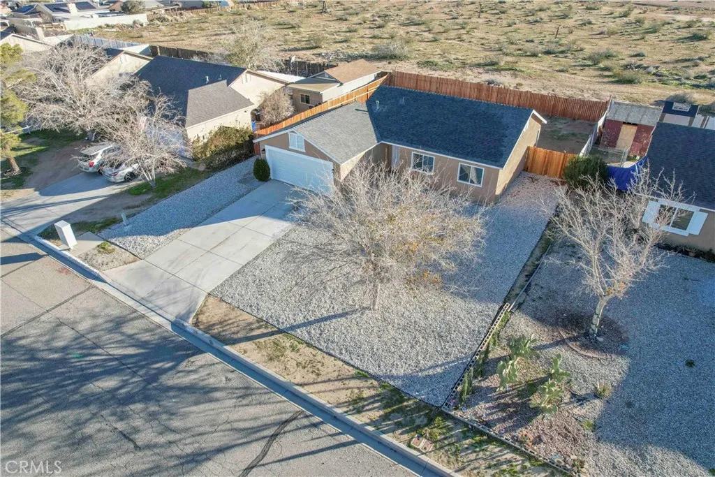 17735 Carson Circle, Adelanto, California 92301 home-pic-2