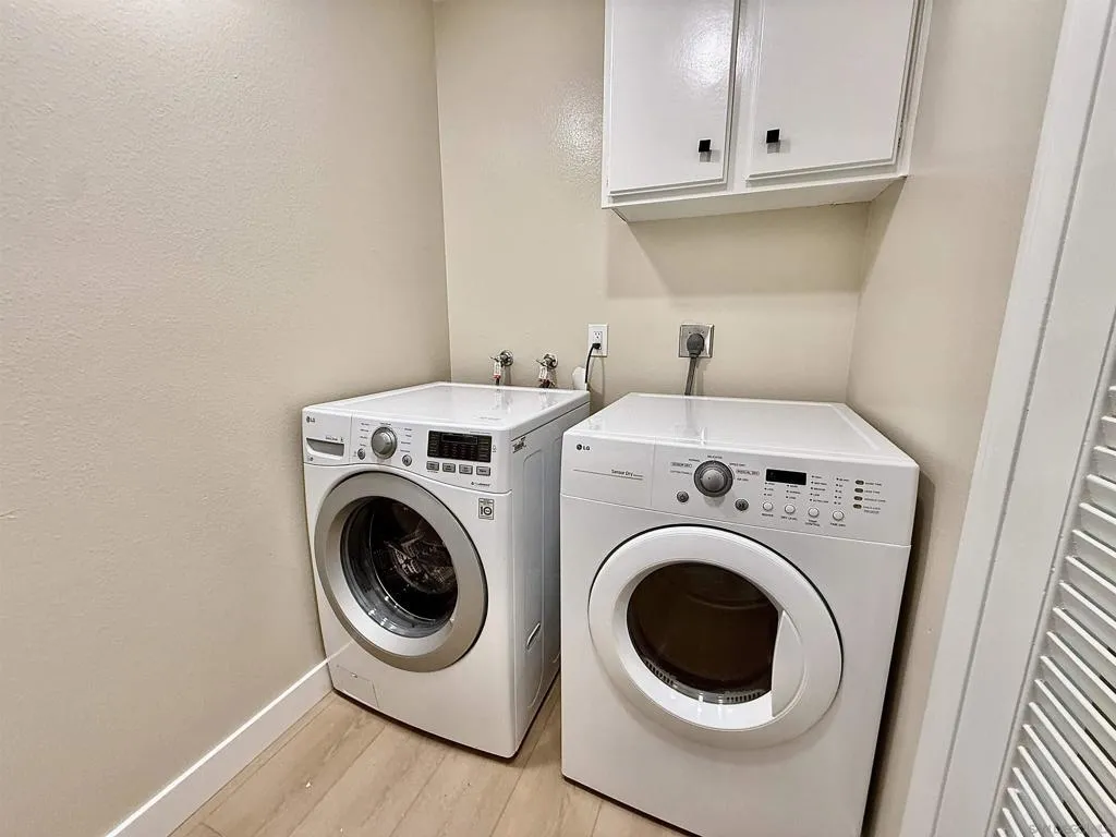 370 Rosecrans St 302, San Diego, California 92106 home-pic-20