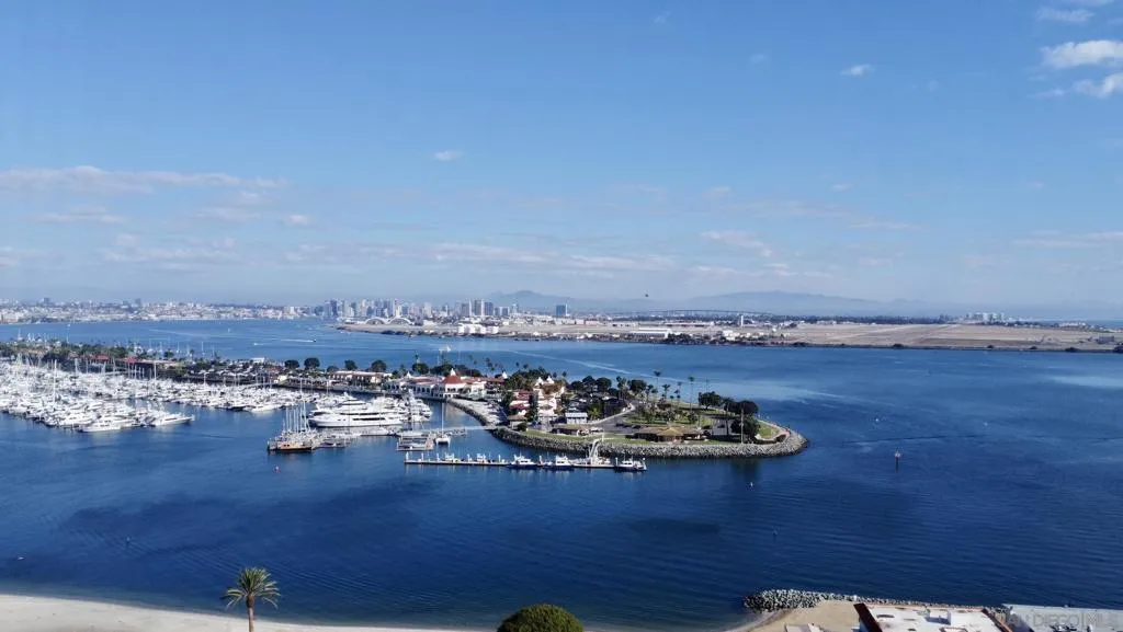 370 Rosecrans St 302, San Diego, California 92106 home-pic-42