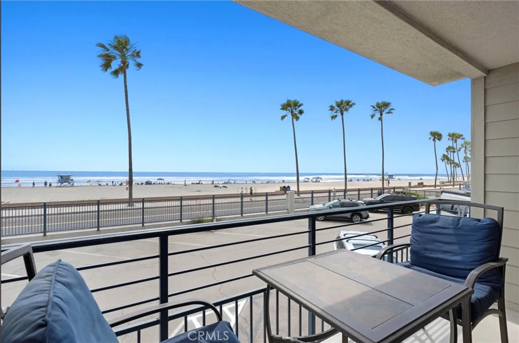1202 N Pacific 205a, Oceanside, California 92054 home-pic-16
