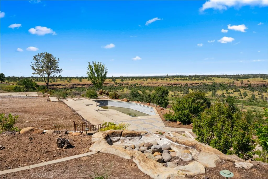 Bob Hill rock waterfall and pool