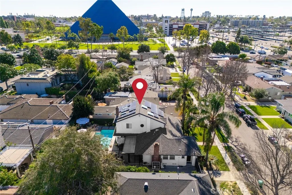 1848 N College Circle, Long Beach, California 90815 home-pic-4