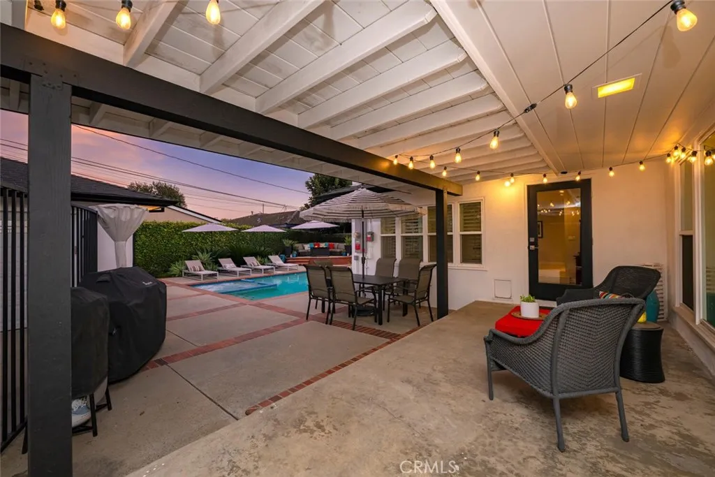 1848 N College Circle, Long Beach, California 90815 home-pic-35