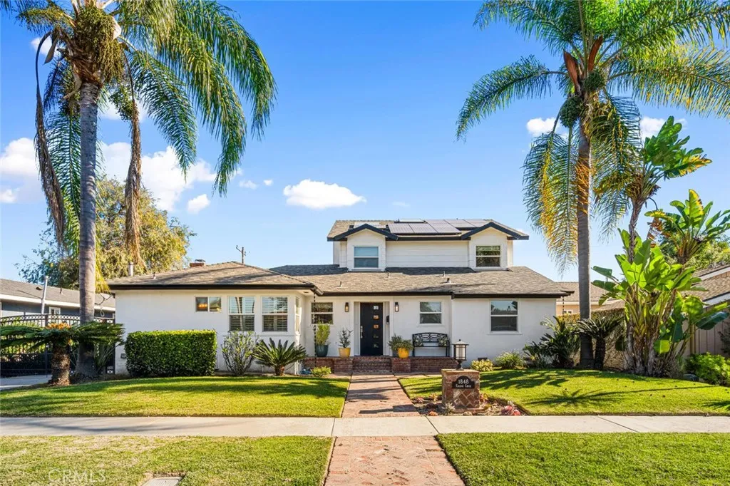 1848 N College Circle, Long Beach, California 90815 home-pic-1