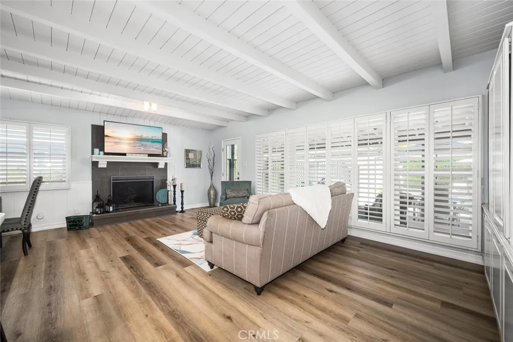 1848 N College Circle, Long Beach, California 90815 home-pic-10
