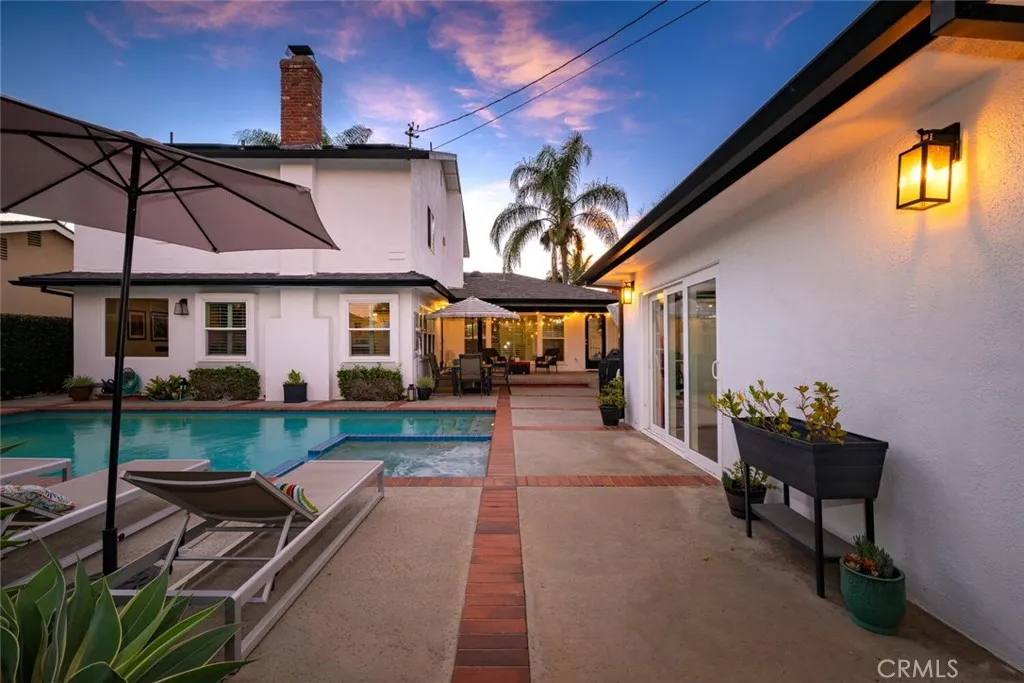 1848 N College Circle, Long Beach, California 90815 home-pic-32