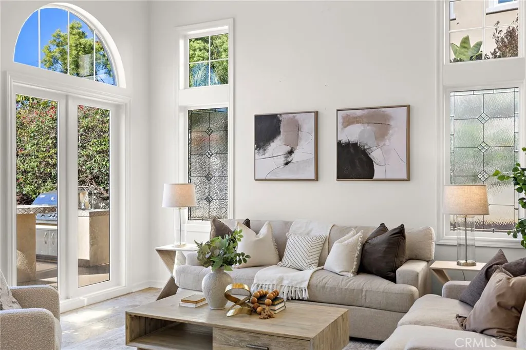 20 Via Paquete, San Clemente, California 92673 home-pic-11