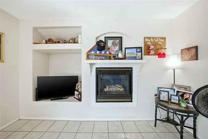 Dining Room or Family room attached to Kitchen