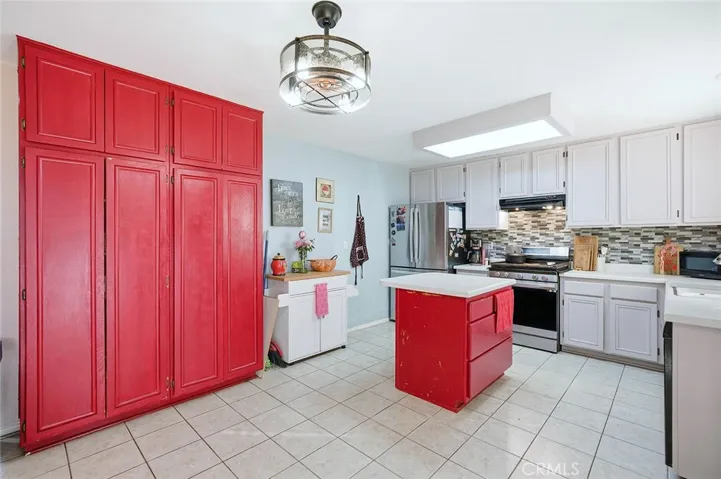 577 Cedar View Drive, Beaumont, California 92223