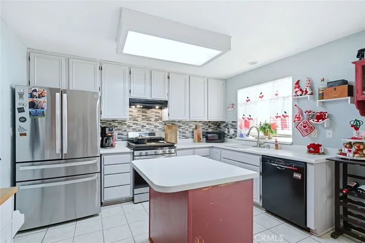 577 Cedar View Drive, Beaumont, California 92223