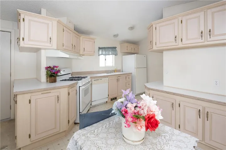 The kitchen has lots of storage.