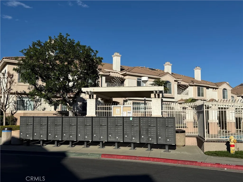 1036 N Turner Avenue, Ontario, California 91764 home-pic-35