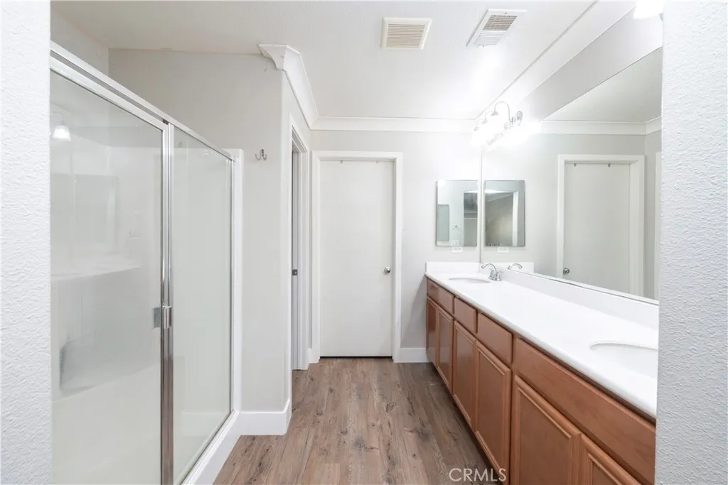 15723 Parkhouse, Fontana, California 92336 home-pic-23